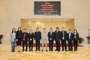 马来西亚大学联盟主席拿督斯里黄炫硕一行莅临银河集团(galaxy)参观交流，共建“一带一路”人才培养培训基地