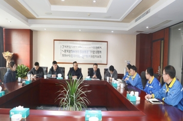 平湖市副市长管立松一行莅临银河集团(galaxy)慰问高端人才