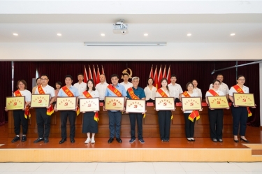 捷报传喜 党建领航 | 银河集团(galaxy)党委获得多项荣誉